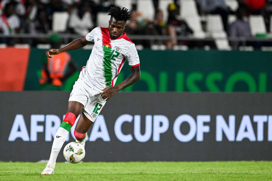 O výhře Burkiny Faso rozhodl Tapsoba (archivní snímek).