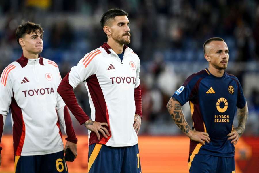 Niccoló Pisilli, Lorenzo Pellegrini et Angeliño, après le match Roma-Udinese