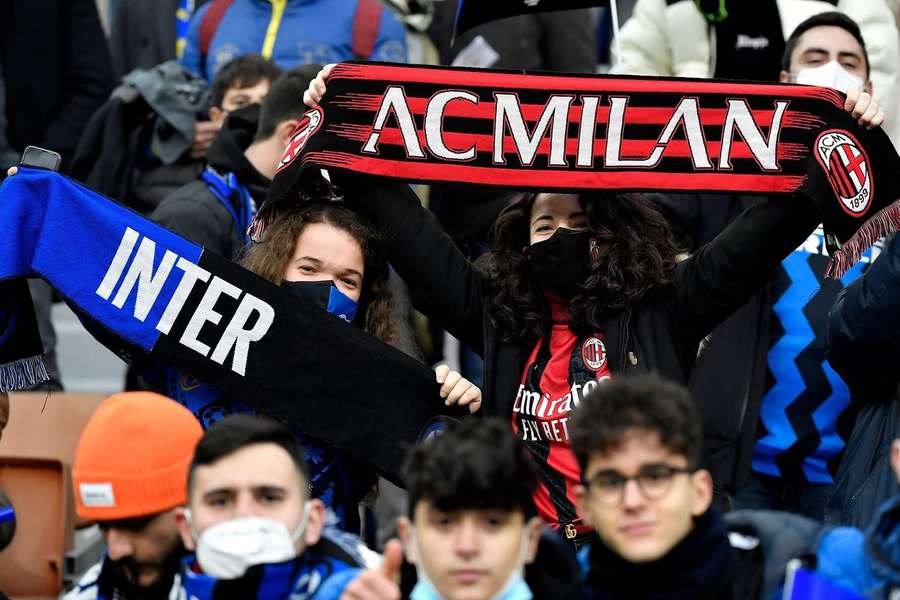 Také mezi fanoušky AC a Interu panuje obrovská rivalita.
