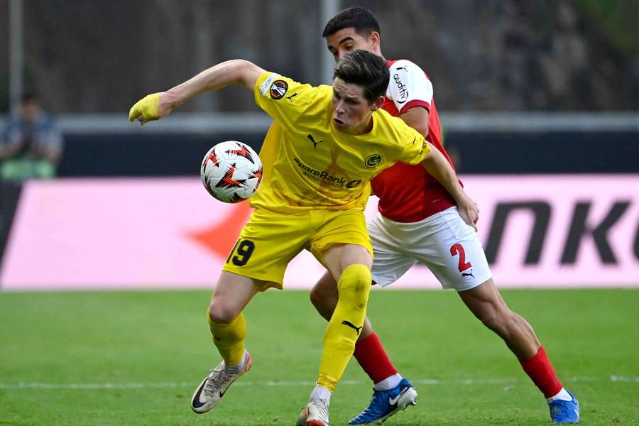 Bodo/Glimt's Sondre Brunstad Fet (left) fights for the ball