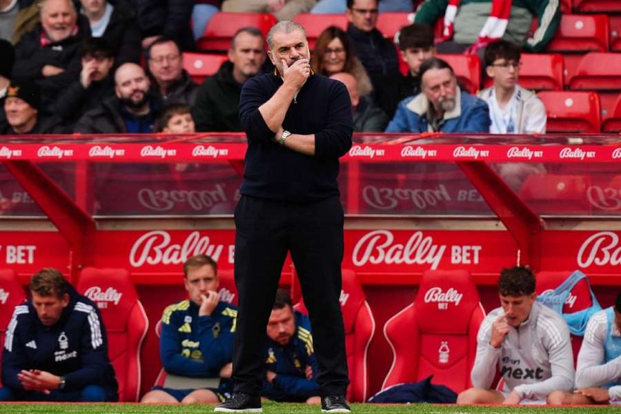 Postecoglou está novamente sem emprego