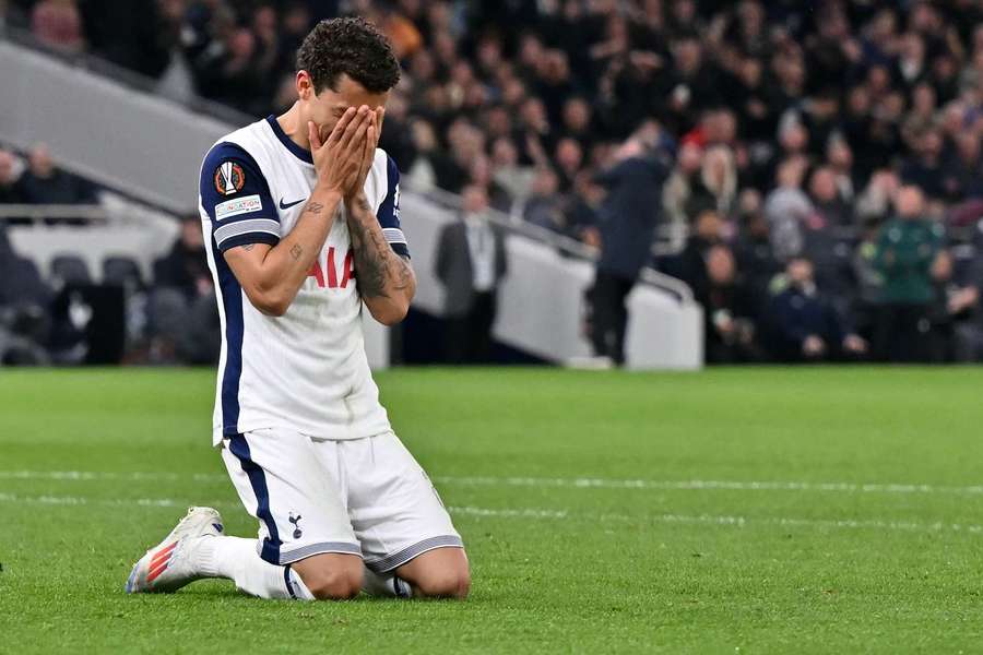 Brennan Johnson também não conseguiu evitar o empate