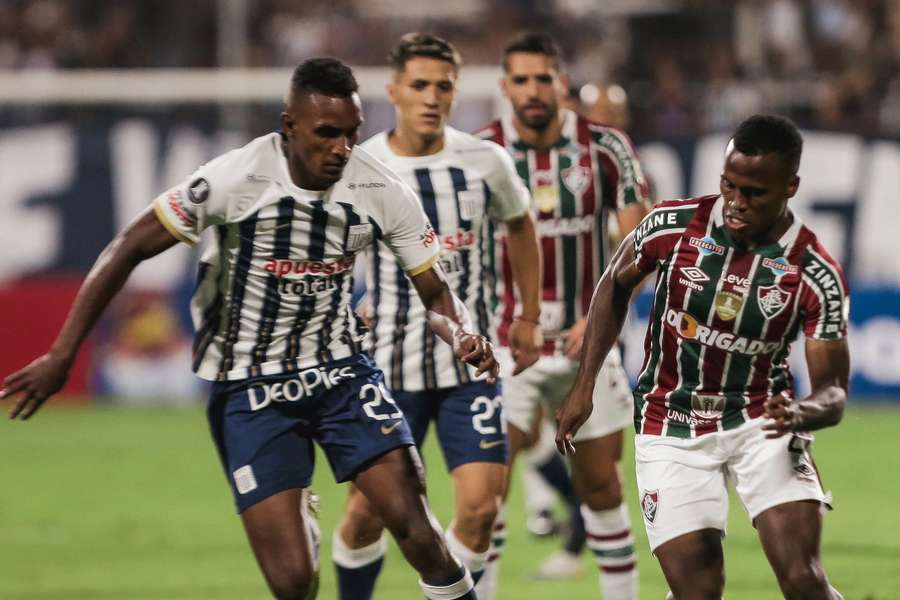 Fluminense teve uma atuação ruim em Lima