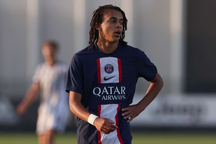 Fratele mai mic al lui Kylian Mbappe a debutat în echipa de seniori a lui PSG