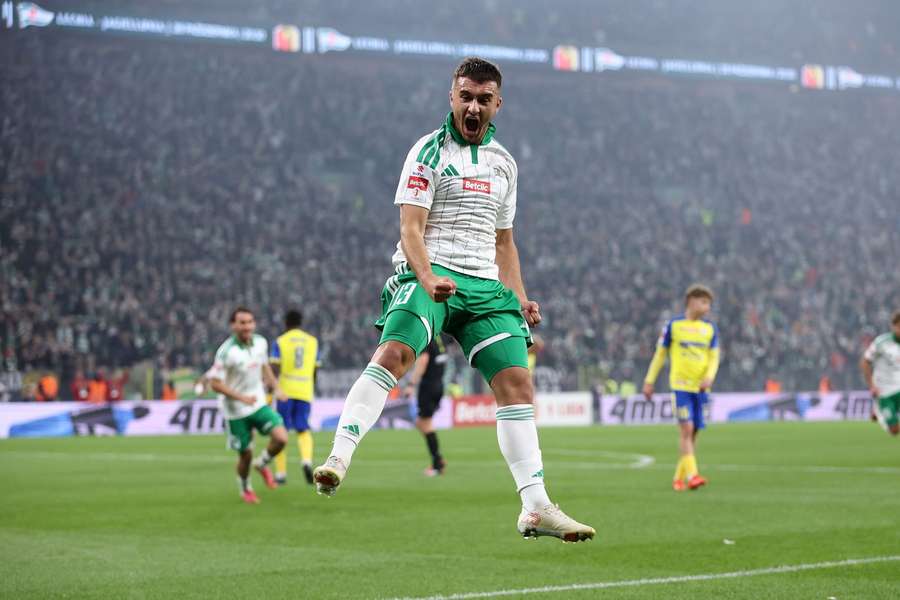 Lechia wygrała derby i awansowała na podium, siedem goli w Siedlcach Lechia wygrała derby i awansowała na podium, siedem goli w Siedlcach