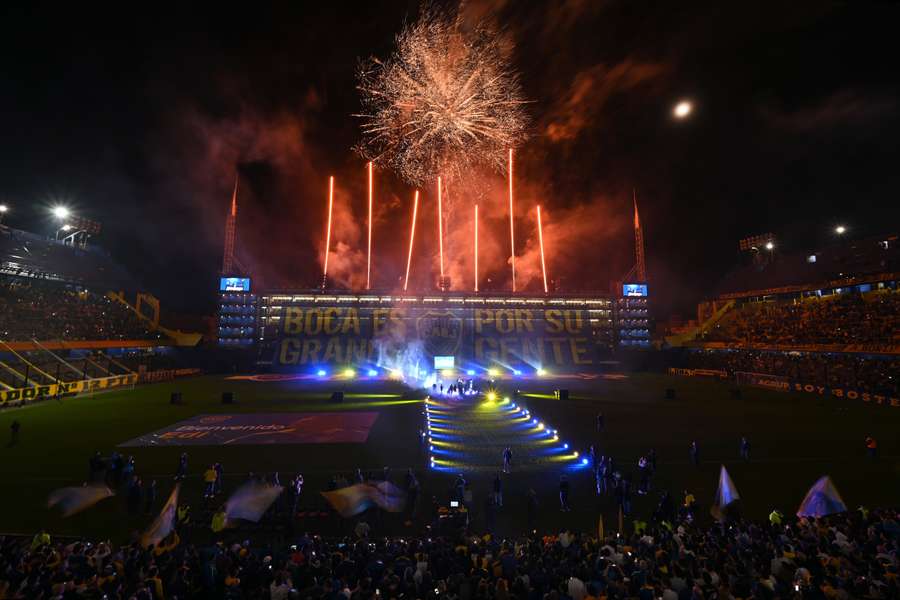 Festa pirotécnica em Buenos Aires para Cavani