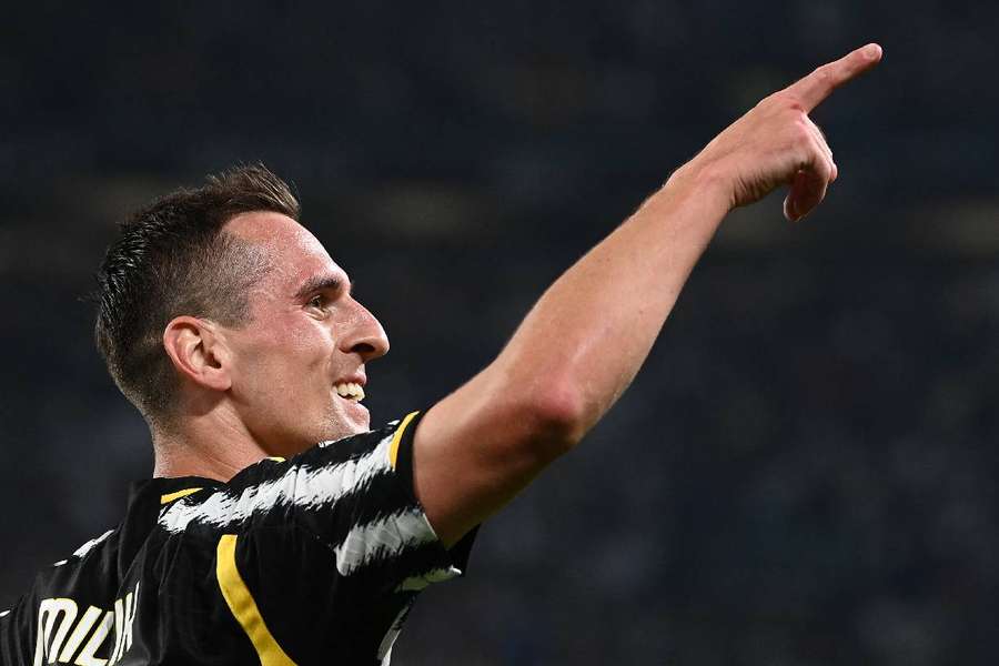 Milik fez um dos gols da Juventus no clássico contra o Torino