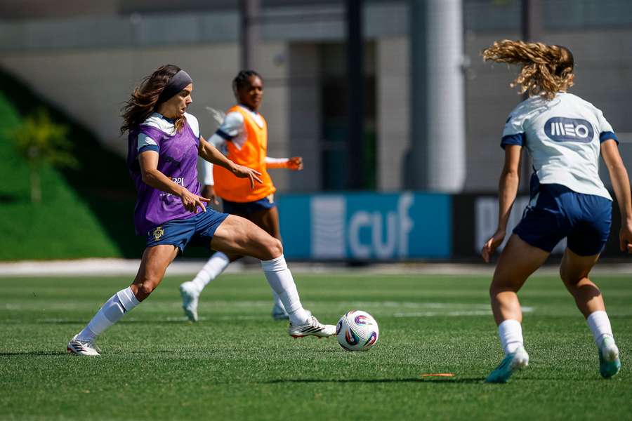 Andreia Jacinto en el entrenamiento de la selección portuguesa Andreia Jacinto en el entrenamiento de la selección portuguesa