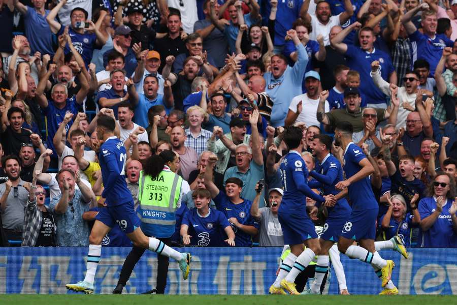 Premier League roundup: Havertz seals controversial Chelsea win, Man City held