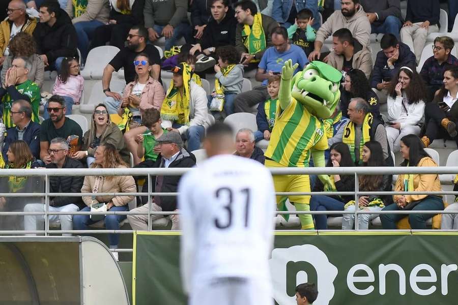 Adeptos do Tondela celebram