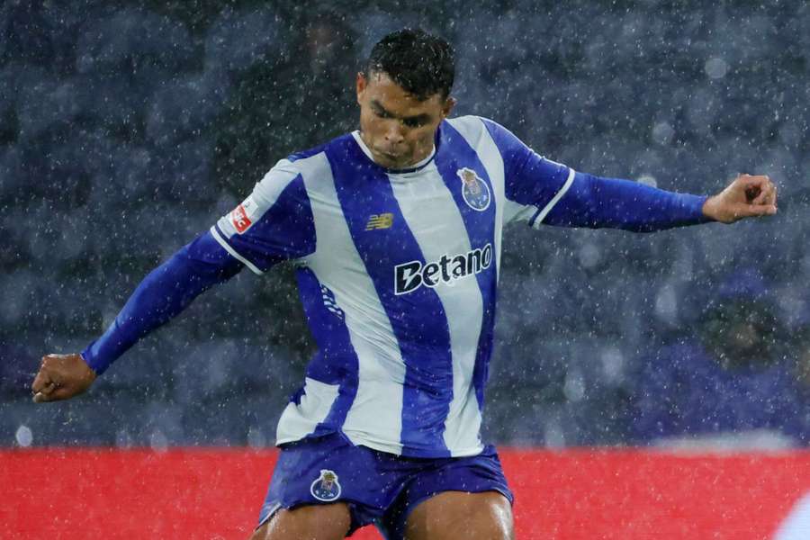 Thiago Silva ainda sonha com vaga na Seleção