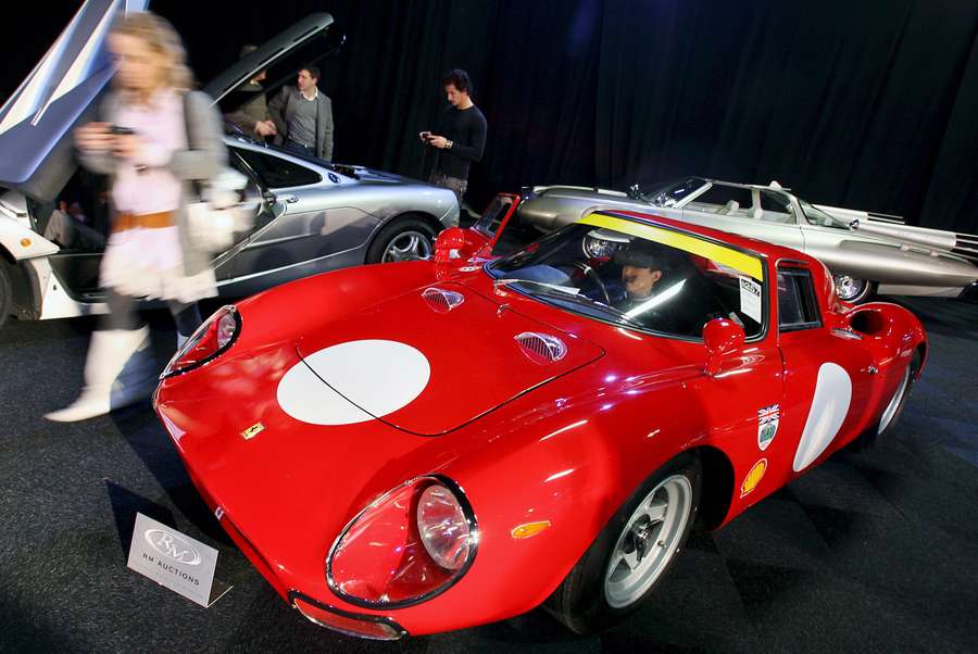 Ferrari 250 LM