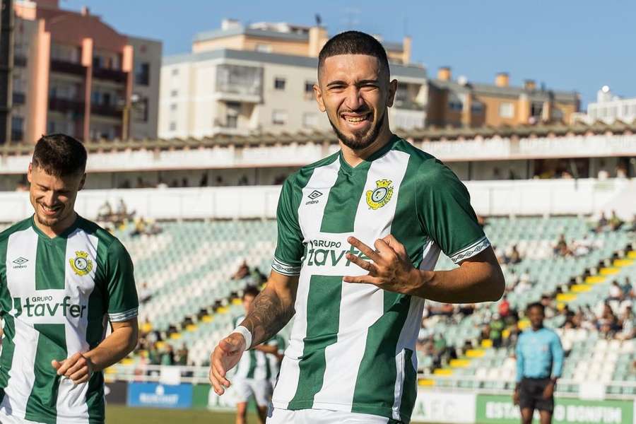 Catarino em destaque ao serviço do Vitória FC