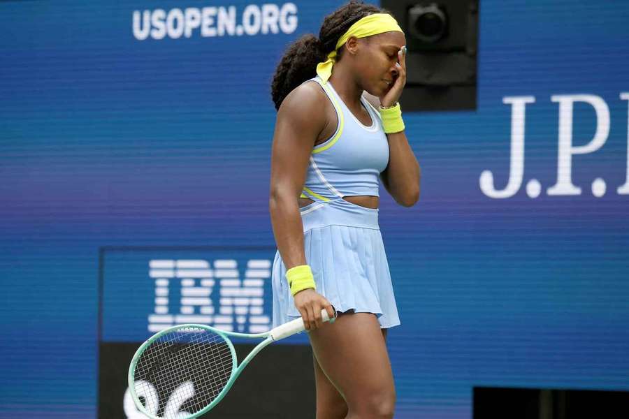 Gauffová na US Open končí v osmifinále na krajance Navarrové a loňský titul neobhájí. 