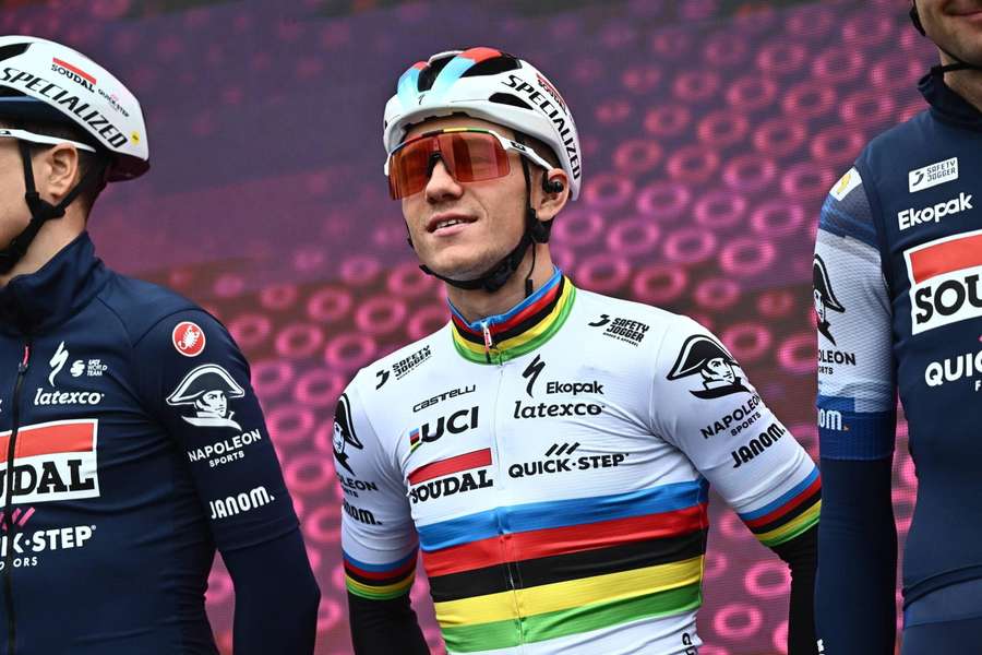 Evenepoel wygrał jazdę na czas i odzyskał pozycję lidera Giro d'Italia