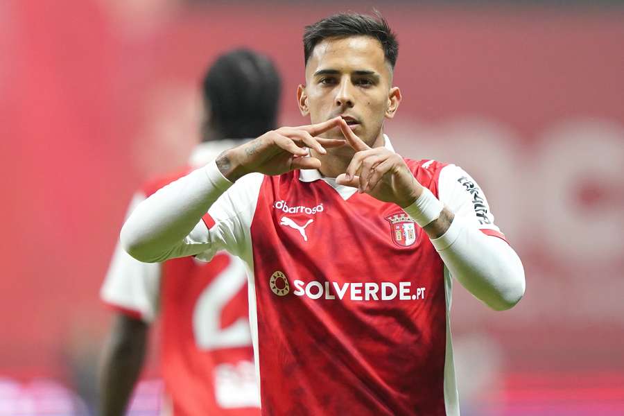 Zalazar vai despedir-se do SC Braga esta época Zalazar vai despedir-se do SC Braga esta época
