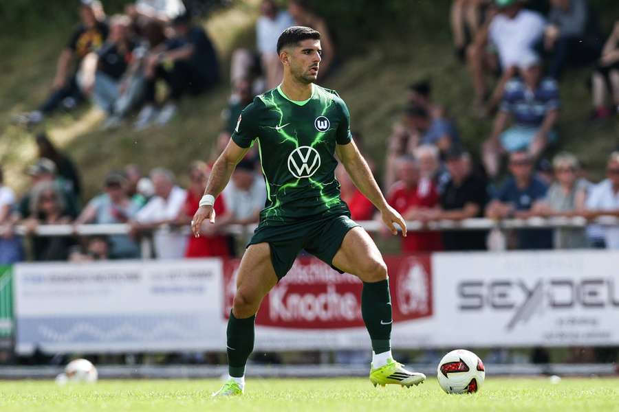 Kostas Koulierakis está avaliado pelo Flashscore em 23,8 milhões de euros Kostas Koulierakis está avaliado pelo Flashscore em 23,8 milhões de euros