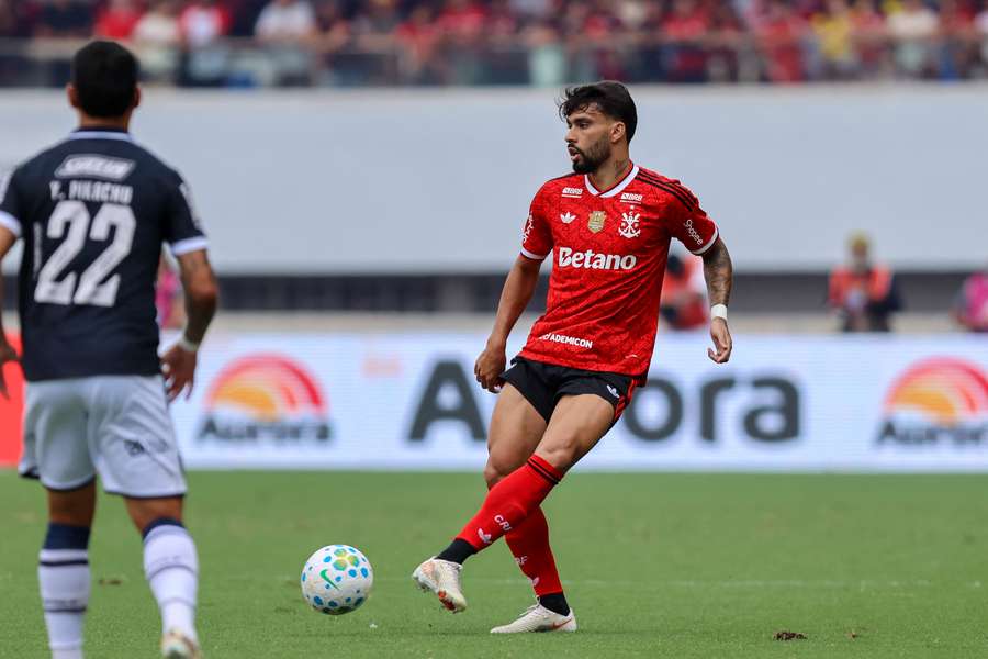 O Flamengo de Lucas Paquetá assumiu a liderança provisória do Brasileirão O Flamengo de Lucas Paquetá assumiu a liderança provisória do Brasileirão