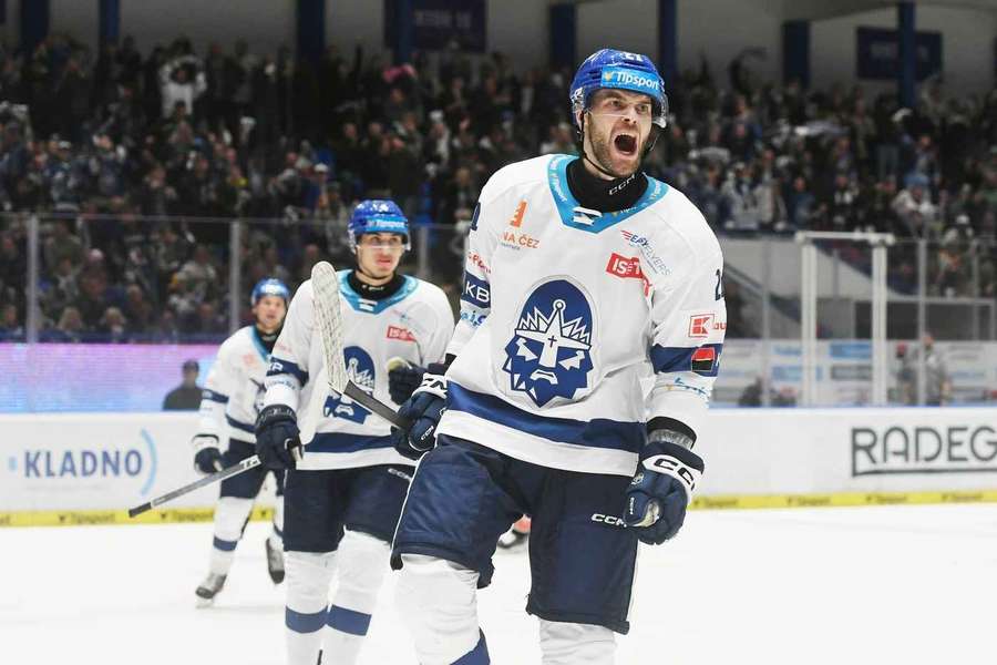 Kladno doma zvítězilo nad Spartou 5:4.