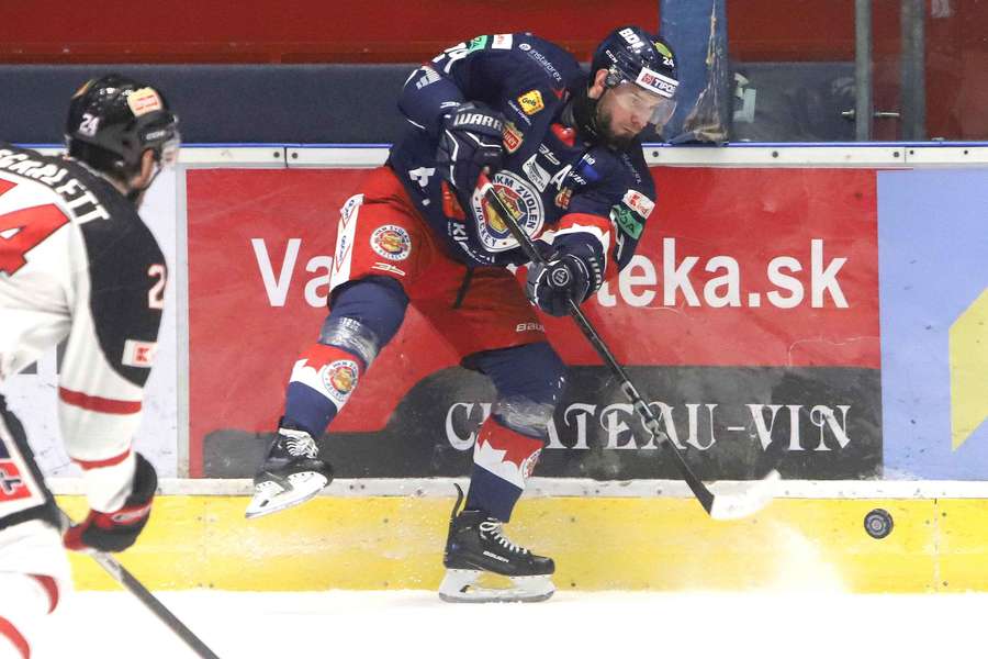 Zuzin sa tešil z hetriku. Zuzin sa tešil z hetriku.