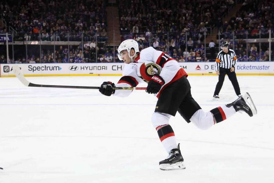 Drake Baterson hattrickem sestřelil Anaheim.