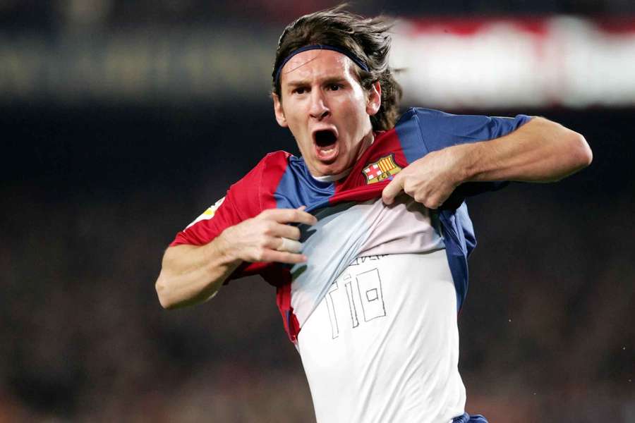 Messi celebra un gol con el Barça.