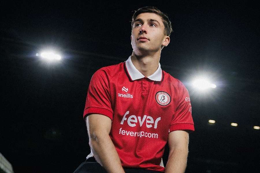 DONE DEAL: Bristol City snap up West Ham midfielder Earthy