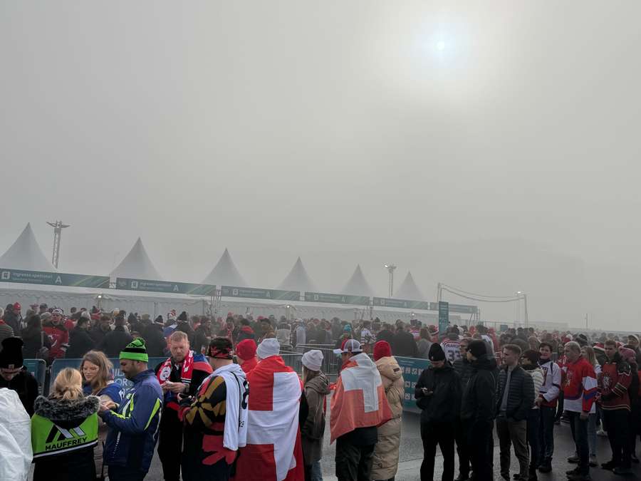 V Miláně dnes vládne mlha.