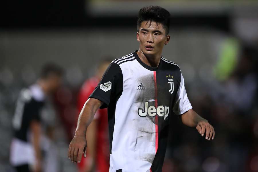 Han in actie voor de Onder 23 van Juventus