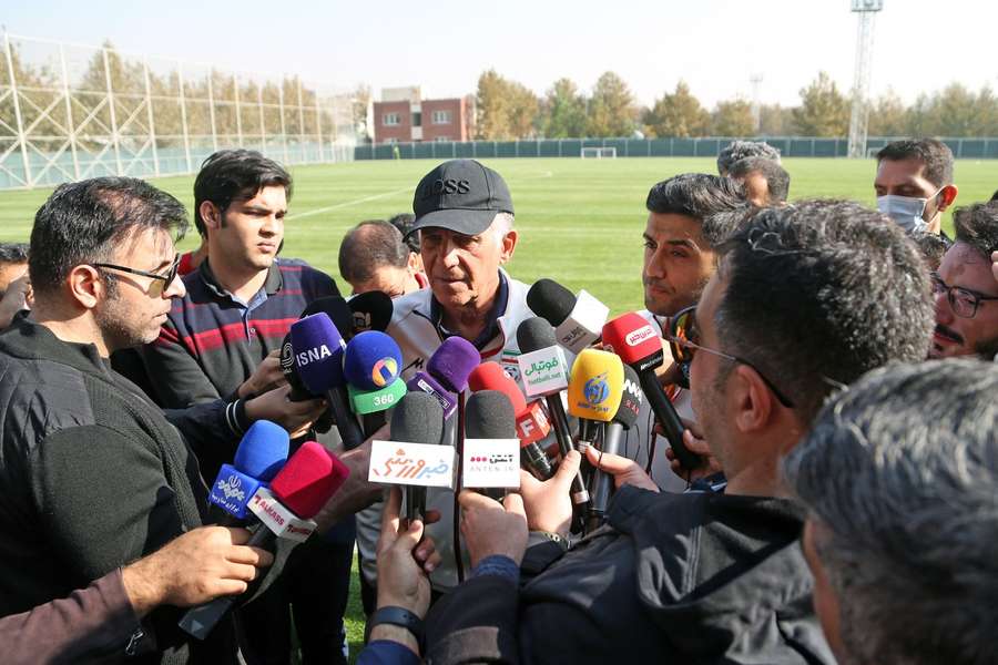 Jogadores do Irã podem protestar na Copa, diz Carlos Queiroz