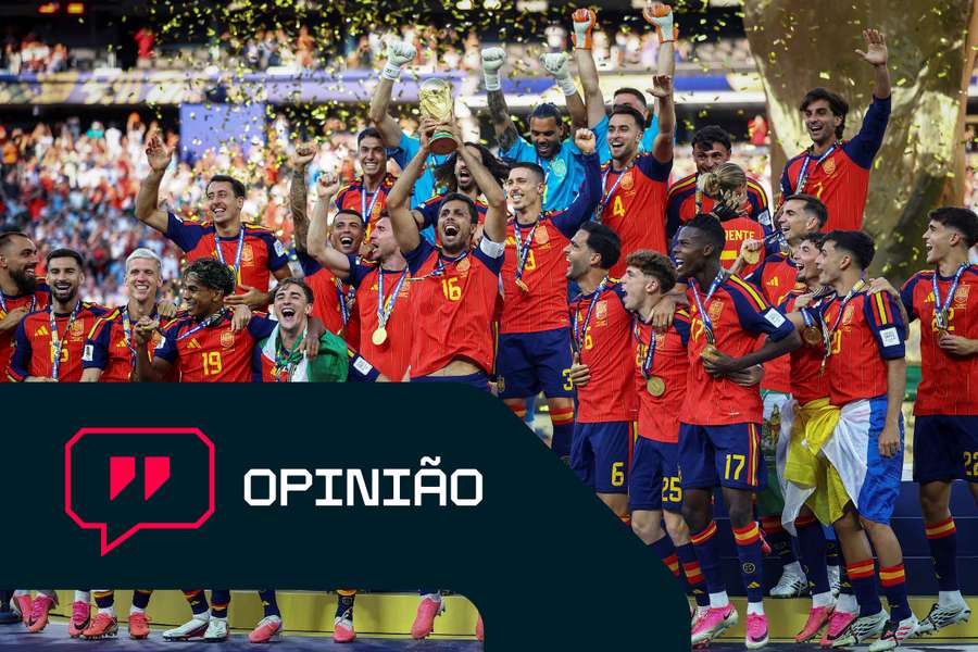 Rodri foi campeão do Mundo com a Espanha Rodri foi campeão do Mundo com a Espanha