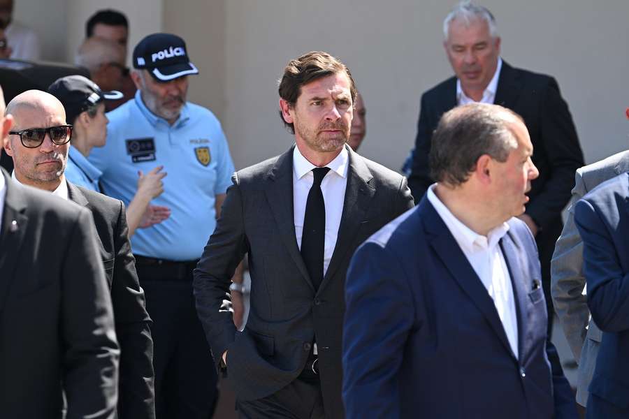 André Villas-Boas, presidente do FC Porto, no velório de Diogo Jota e André Silva