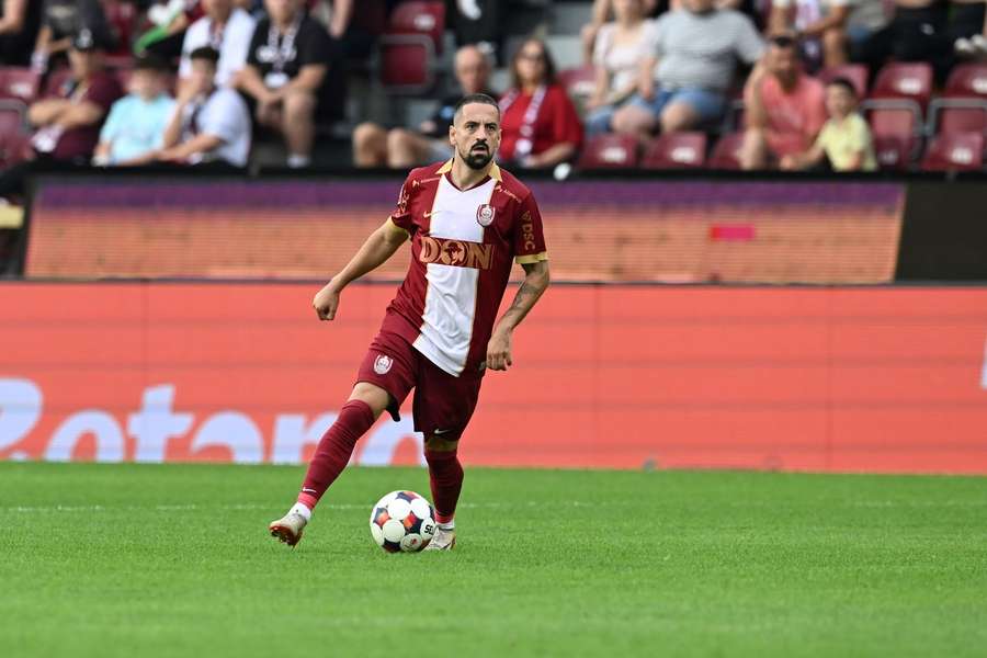 Bruno Costa se desparte de CFR Cluj Bruno Costa se desparte de CFR Cluj