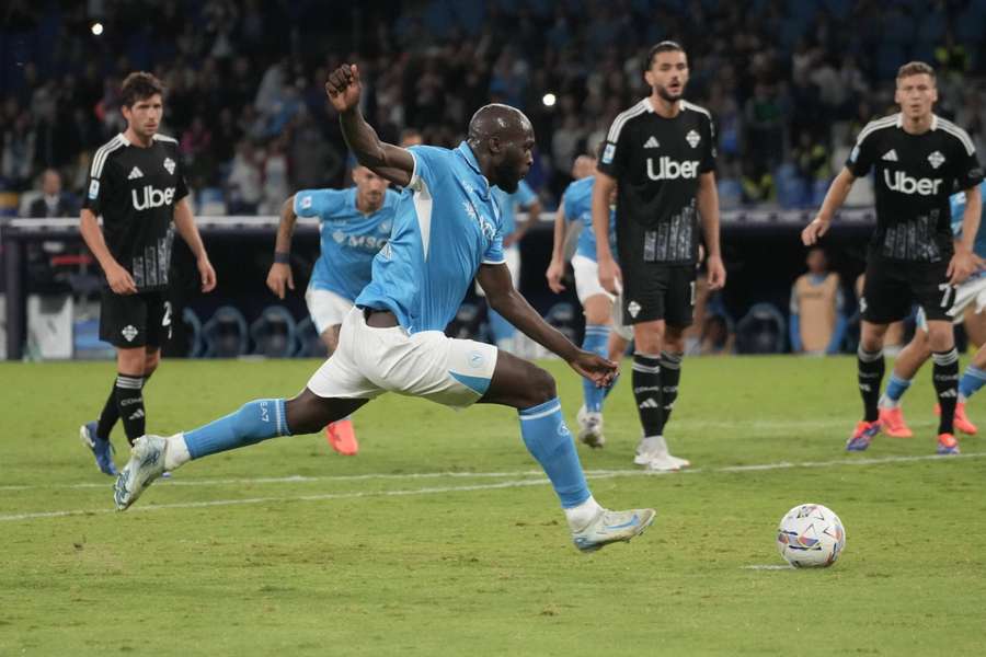 Napoli pokonuje Como i umacnia się na pozycji lidera Serie A. Gol w 25. sekundzie meczu