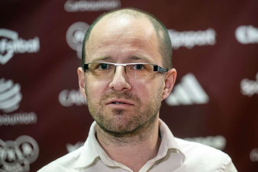 Dobré zprávy pro Duklu? Její majitel chce koupit tři kluby v zahraničí, klub prý nezadluží