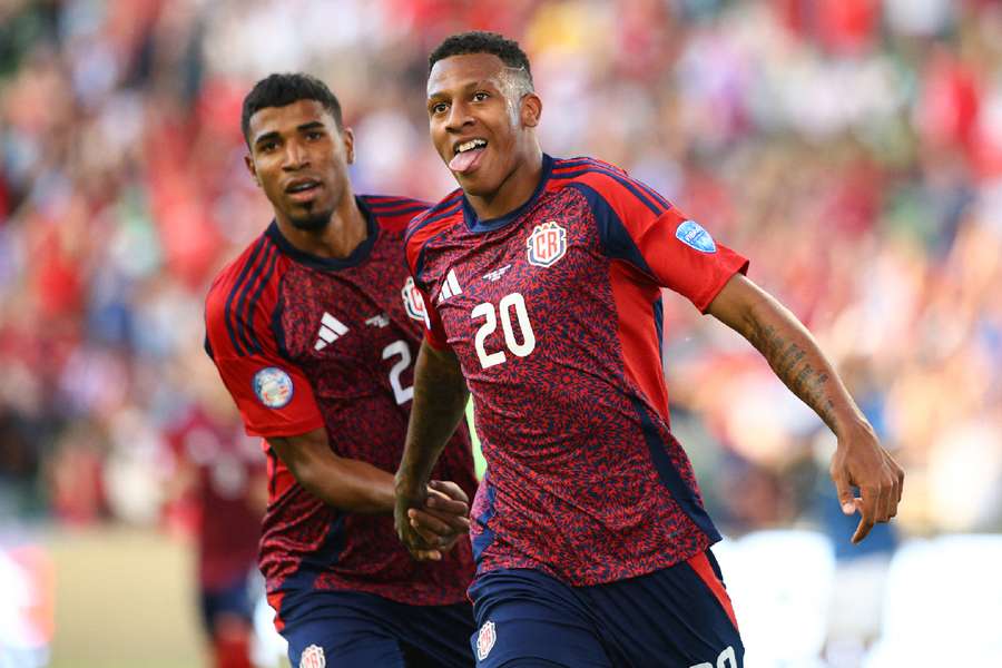 Costa Rica's midfielder Josimar Alcocer celebrates scoring his team's second goal 