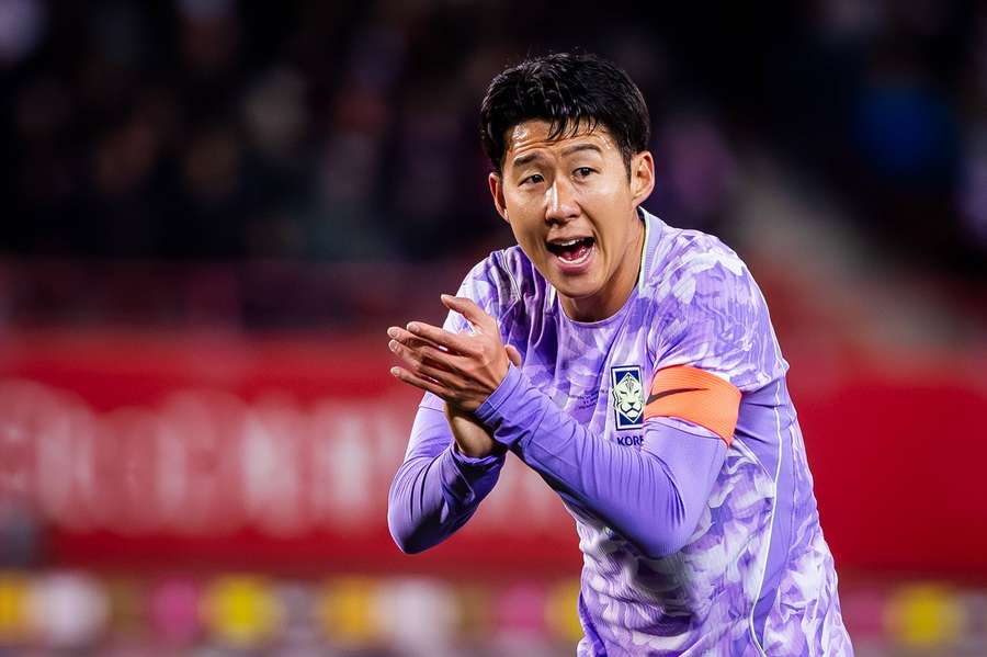 Son Heung-min je největší hvězdou týmu. 