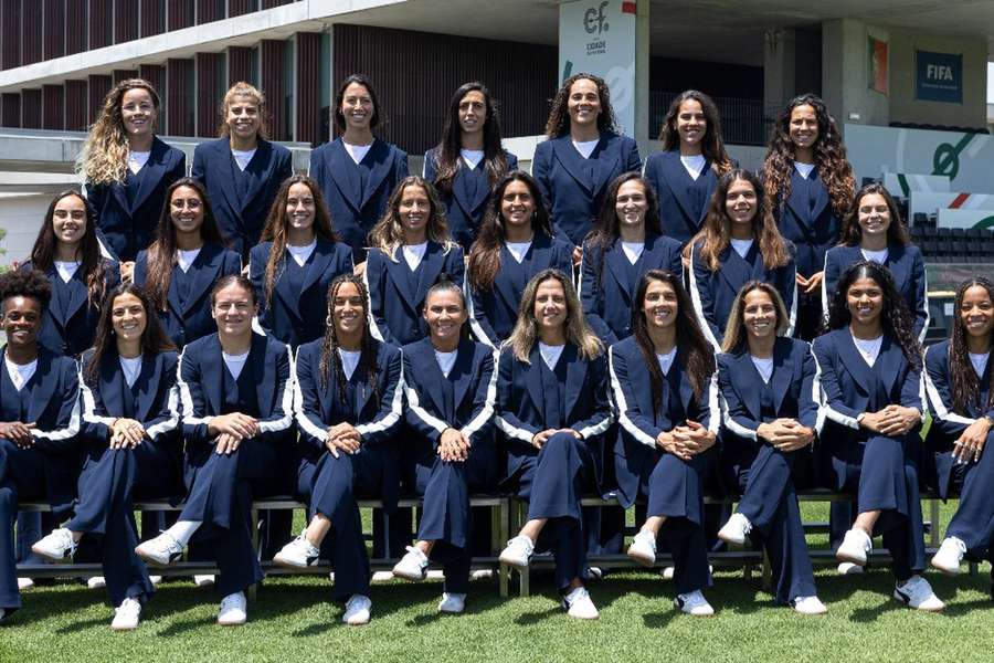 A foto de família da seleção feminina