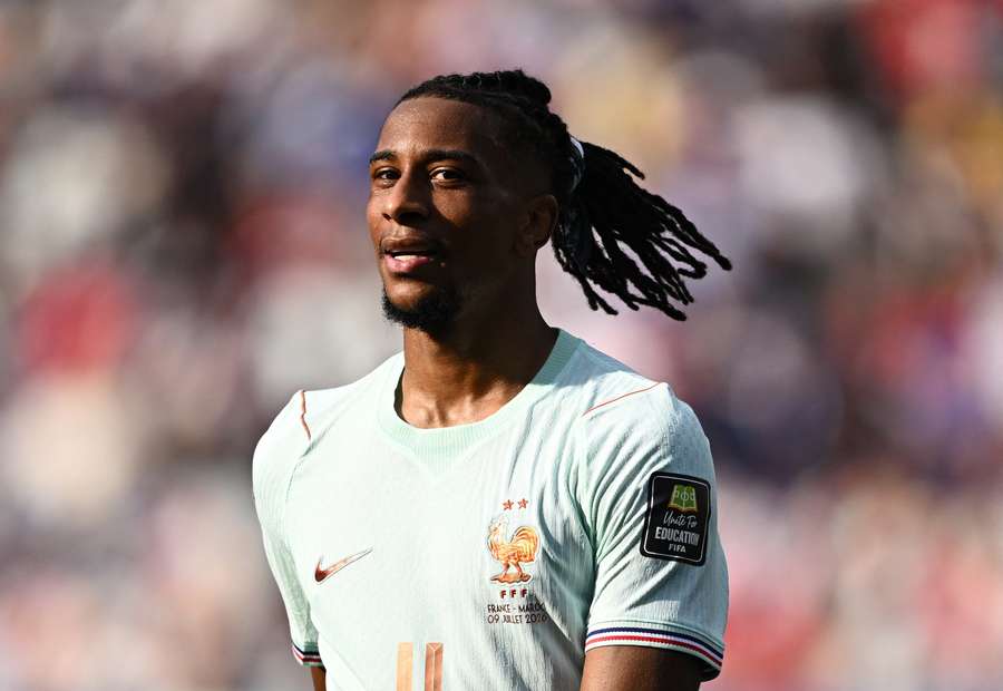 Olise a battu le record du plus grand nombre de passes décisives sur une seule Coupe du monde Olise a battu le record du plus grand nombre de passes décisives sur une seule Coupe du monde