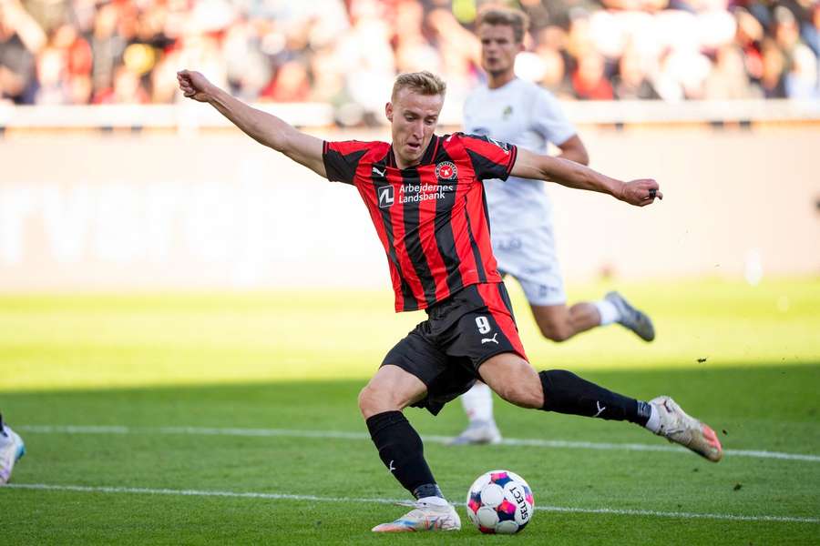 Buksa strzela w Lidze Europy, to gol na pożegnanie z Midtjylland?