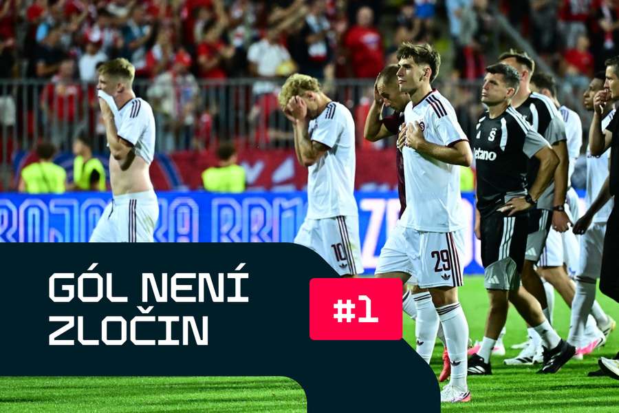 Zklamaní sparťané po zápase v Brně.