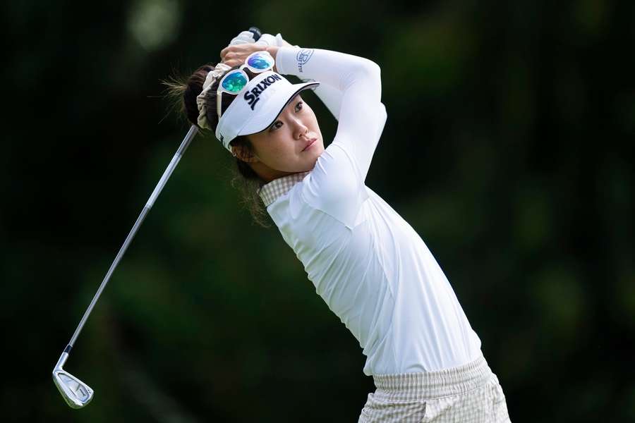 Australia's Grace Kim is one shot behind leader Lee5 Jeong-eun on 11 under par