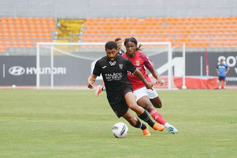 Benfica B venceu Académico Viseu no Fontelo