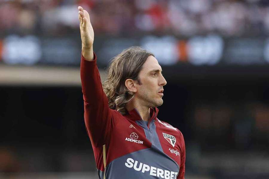 Zubeldía foi desligado do São Paulo em junho