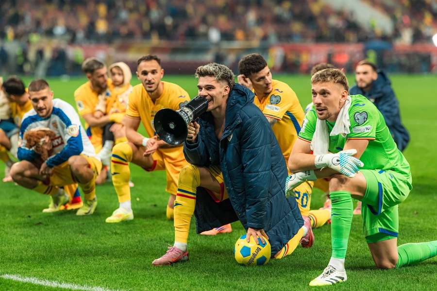 Tricolorii sărbătoresc victoria cu Austria din preliminariile pentru Cupa Mondială