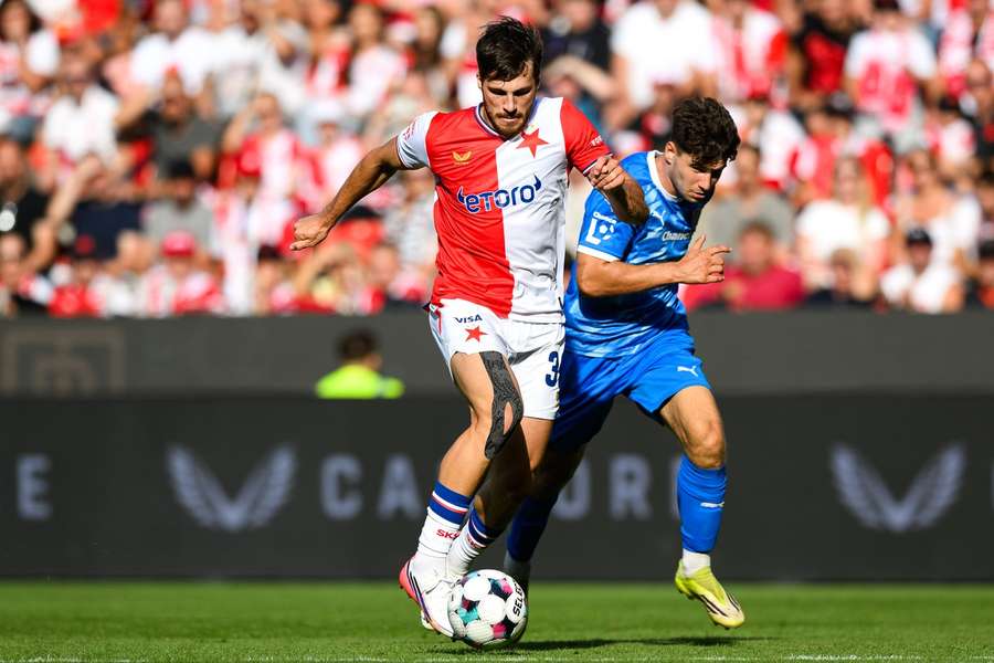Když se v září potkaly v lize, porazila Slavia Zbrojovku 4:0. Když se v září potkaly v lize, porazila Slavia Zbrojovku 4:0.
