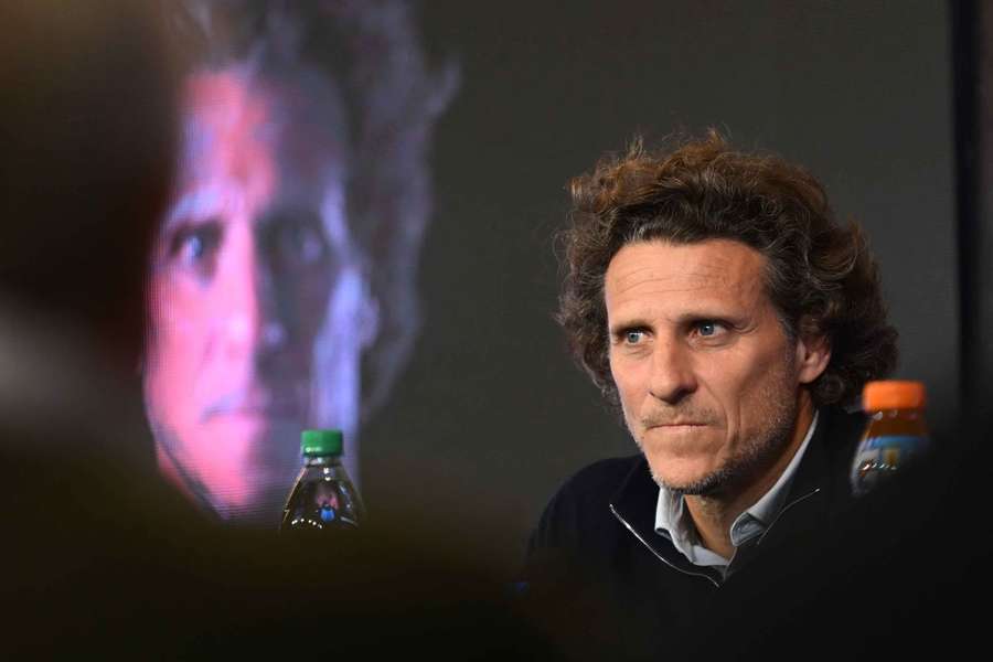 Forlán debutará como seleccionador de Uruguay el 24 de septiembre