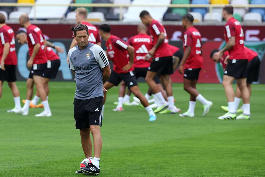 Roger Schmidt quer vencer o Boavista no Bessa