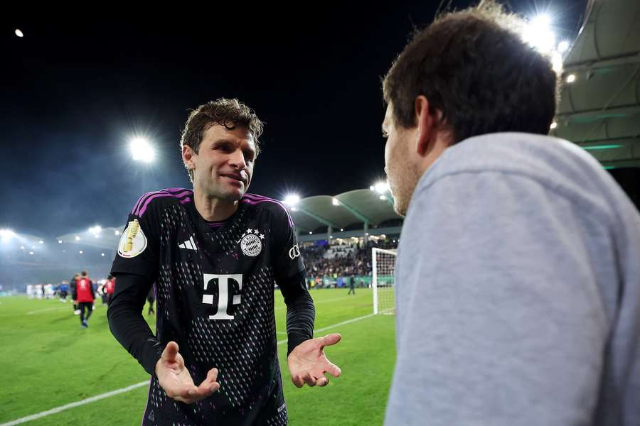 Nach Pokal-Aus: Müller entschuldigt sich bei den Fans.
