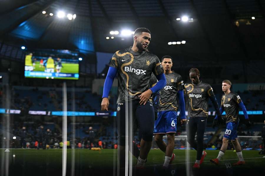 Reece James na partida com o City